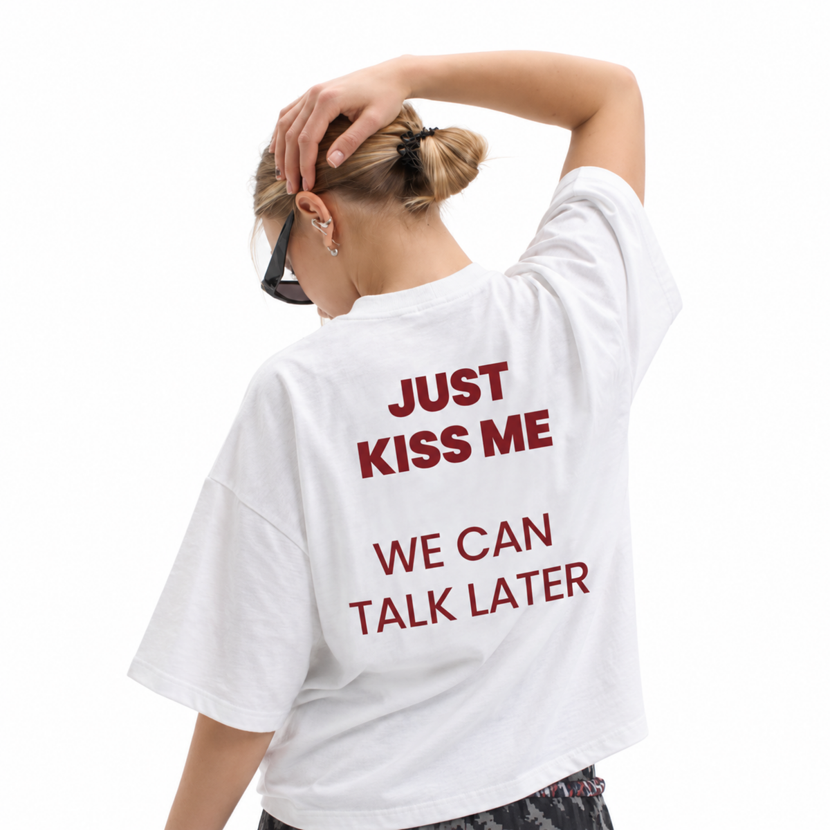 KISS ME TEES